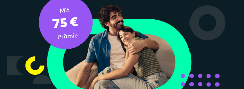 Ein Mann legt den Arm um seine Partnerin. Hinweis Mit 75 Euro Pr&auml;mie.