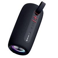 Schwarzer Bluetooth-Lautsprecher mit DENVER-Logo, strukturierter Oberfl&auml;che, gro&szlig;en roten Lautst&auml;rketasten und einer Trageschlaufe